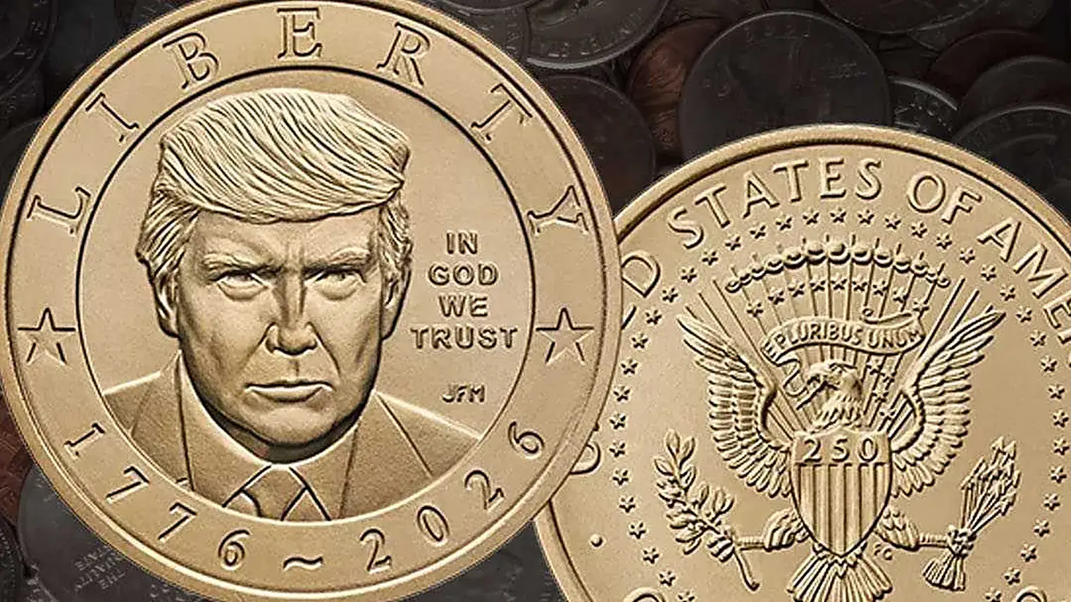 Goudkleurige dollarmunt met het portret van Trump en de woorden LIBERTY en IN GOD WE TRUST, naast de keerzijde met het presidentszegel en het getal 250 op het schild