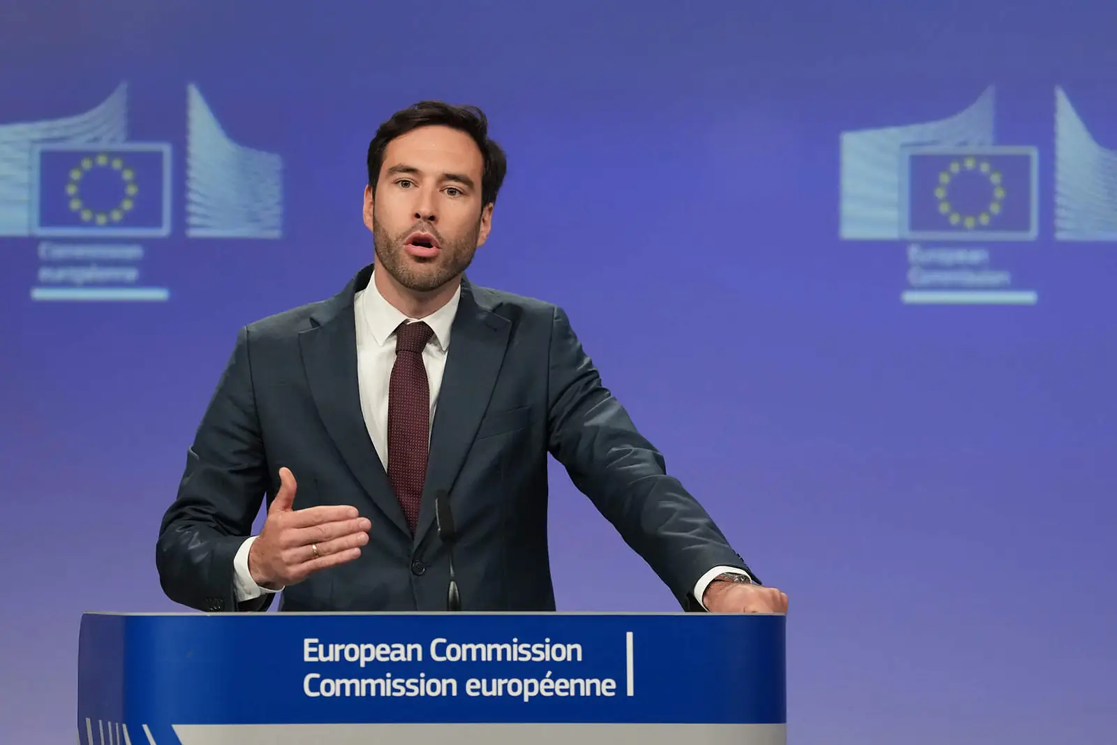 Persconferentie van de Europese Commissie in Brussel over de digitale marktregels